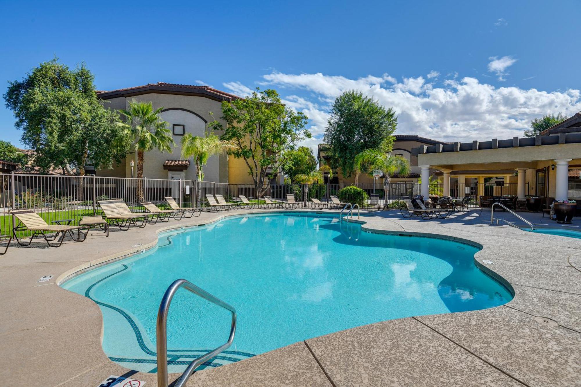 Mesa Condo With Private Patio And Grill Pool Access! Exterior foto